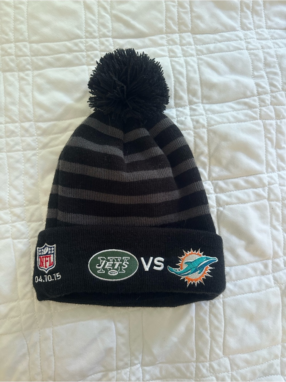 New York Jets vs Miami Dolphins Black & Gray Pom Beanie - NFL